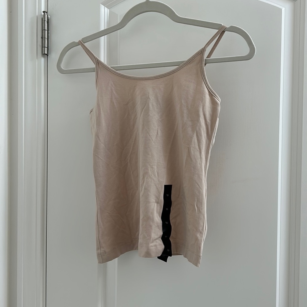 ✨Last Chance ✨NWT Banana Republic Basic Nude Tank